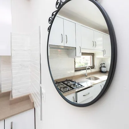 Apartament Fully Equipped In The Heart Of